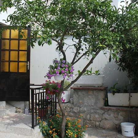 דירה By The Sea Starigrad, Paklenica - 6624 סטאריגרד-פקלניצה